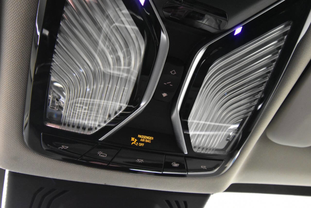 Used 2020 BMW X7 xDrive40i w/ Premium Package image 25