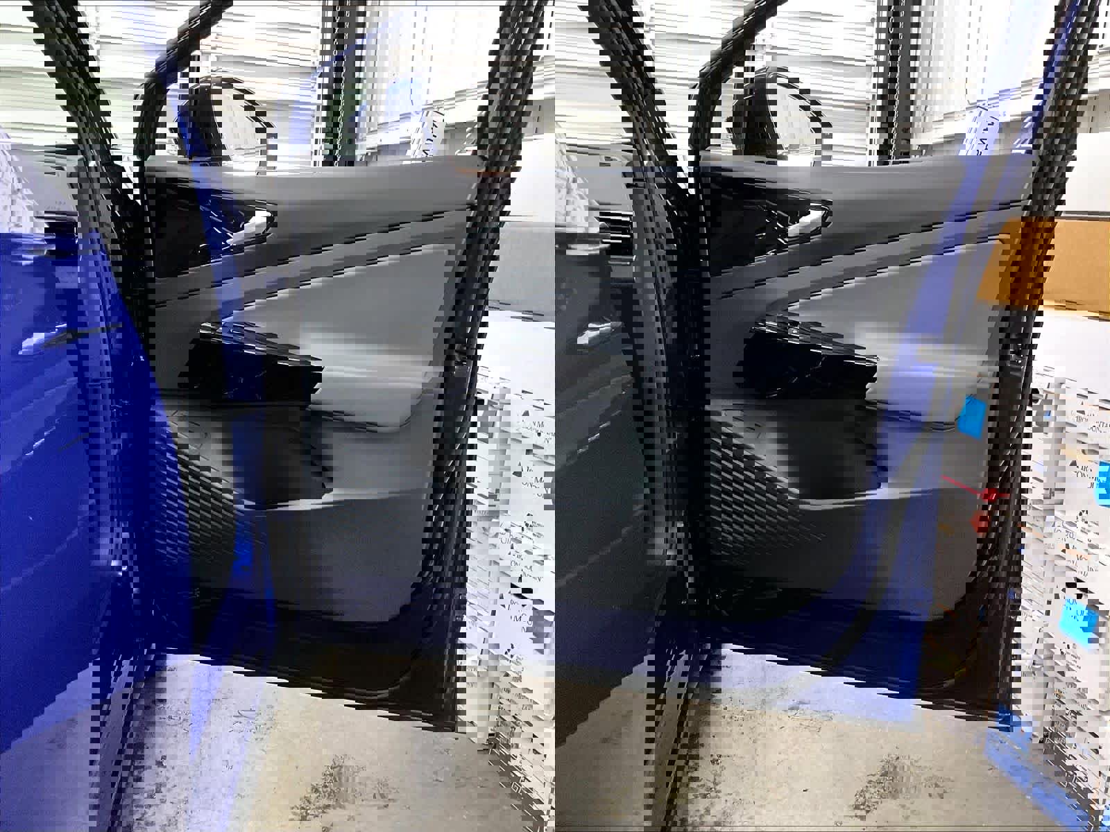 Used 2022 Volkswagen ID.4 Pro S w/ Gradient Package image 26