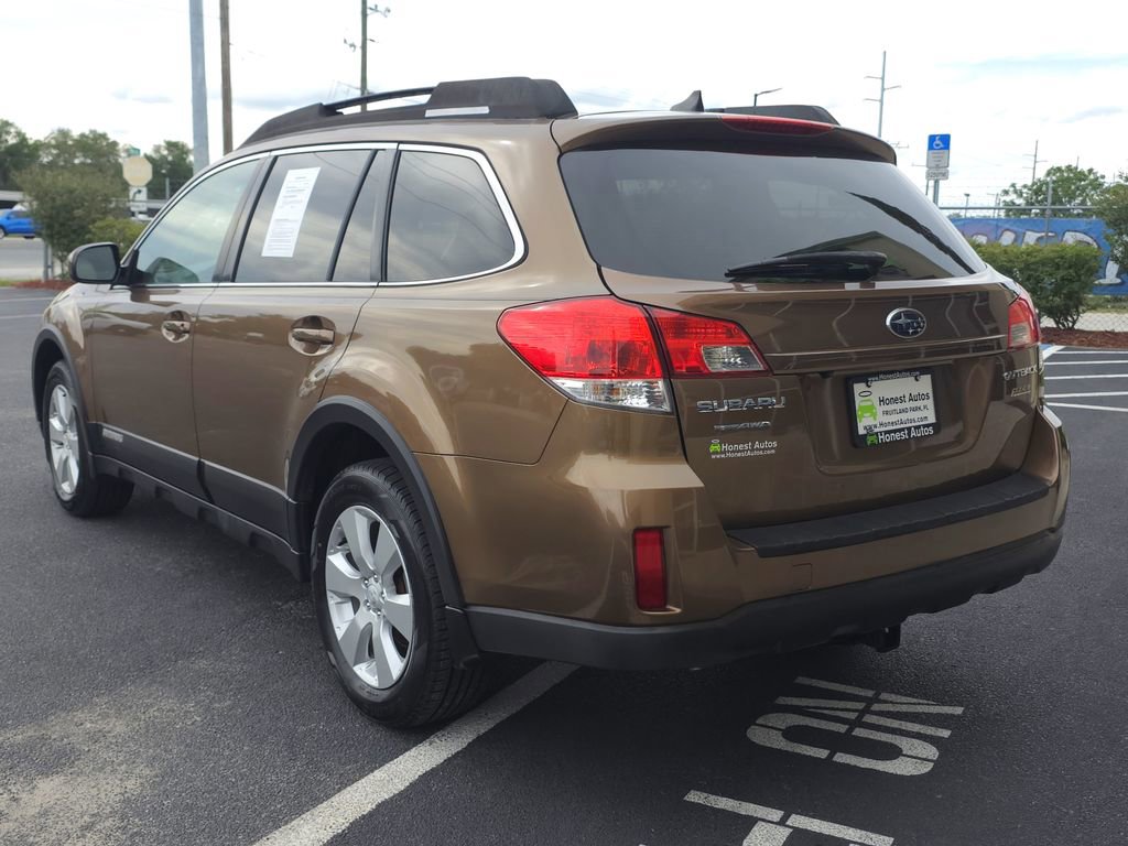 Used 2011 Subaru Outback 2.5i Limited AWD/4WD image 7