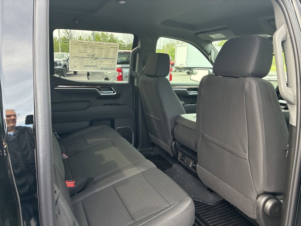 New 2026 Chevrolet Silverado 1500 LT AWD/4WD image 32