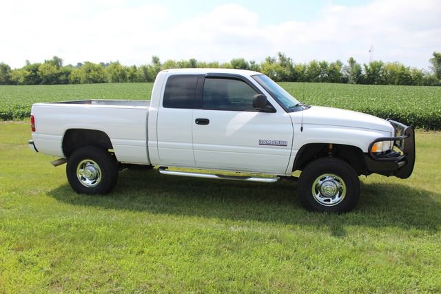 Used 1999 Dodge Ram 2500 Truck 4x4 Quad Cab image 4