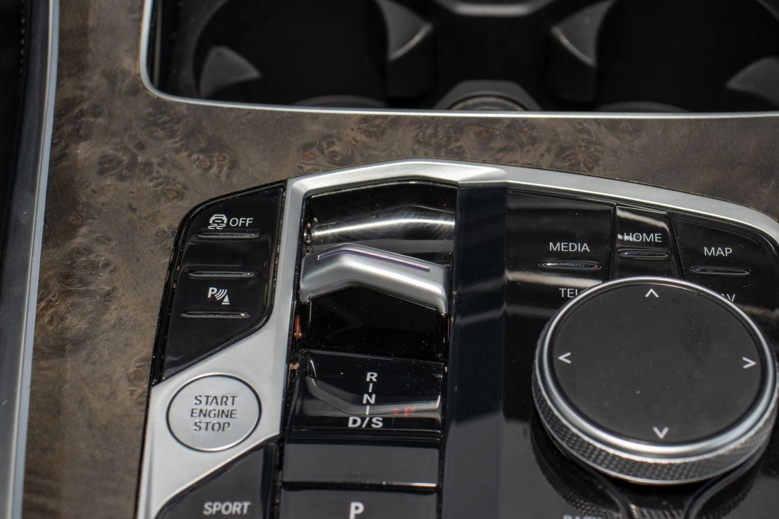 Used 2024 BMW X5 sDrive40i image 28