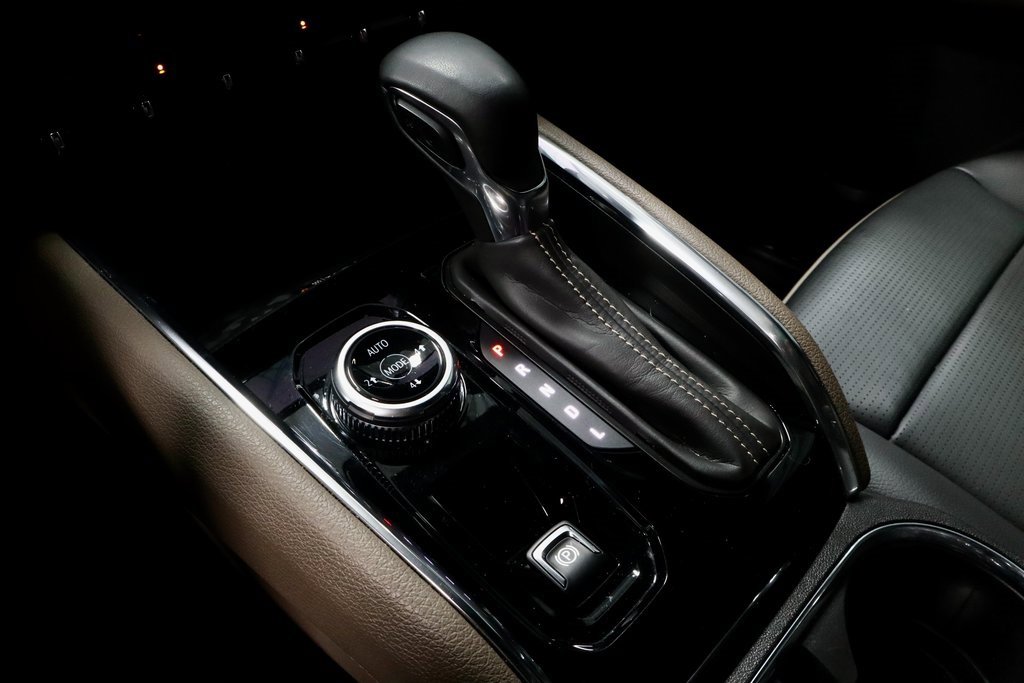 Used 2023 GMC Canyon Denali image 30