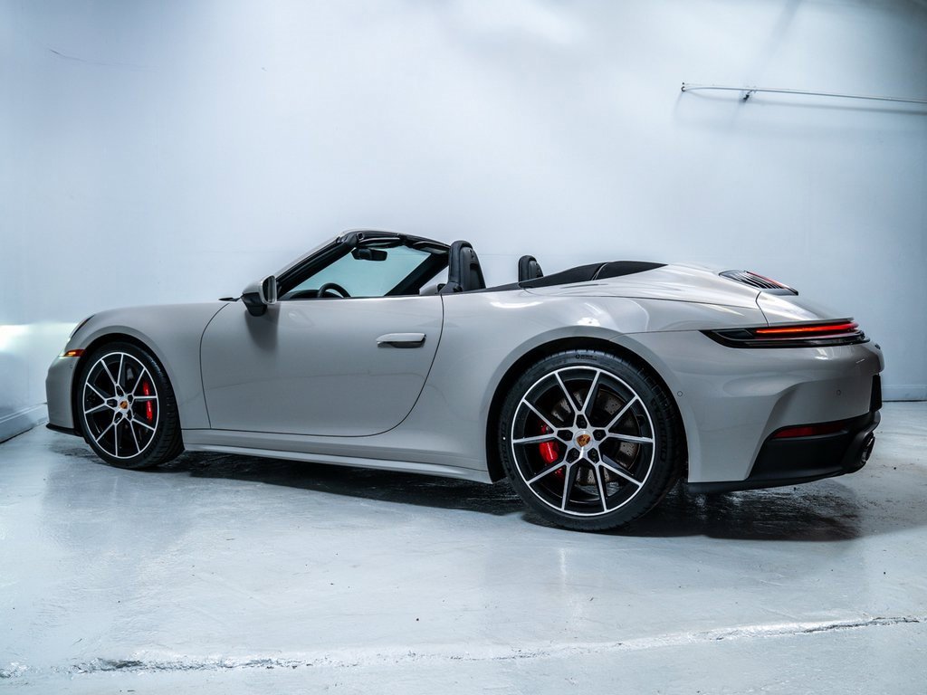 New 2026 Porsche 911 Carrera 4S image 2