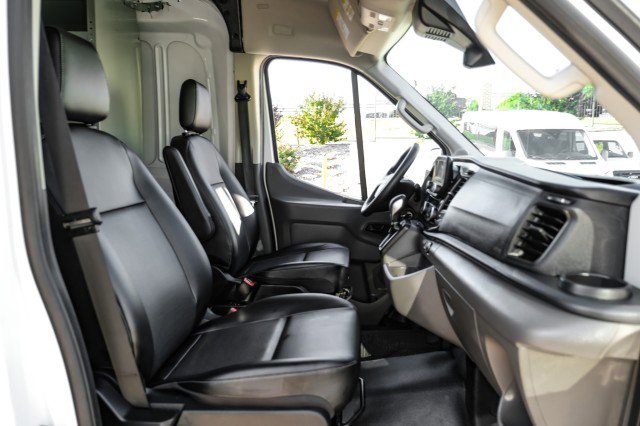 Used 2023 Ford Transit 150 Medium Roof AWD image 26