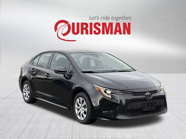 Used 2022 Toyota Corolla LE image 1