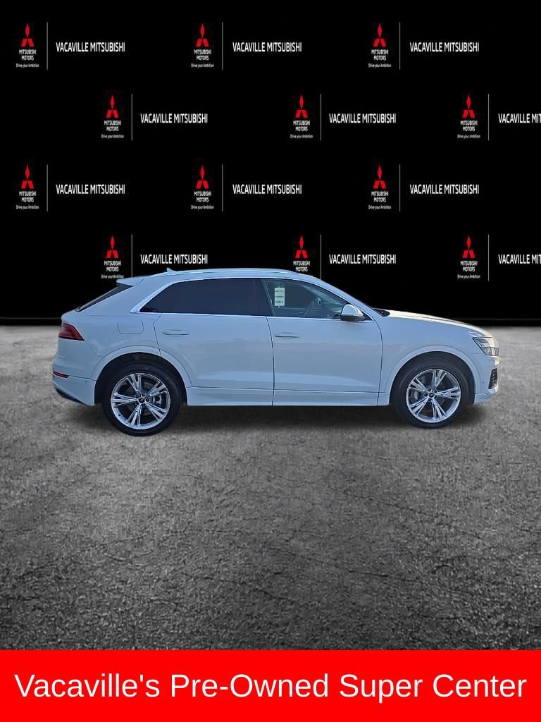 Used 2023 Audi Q8 Premium Plus w/ Premium Plus Package AWD/4WD image 2