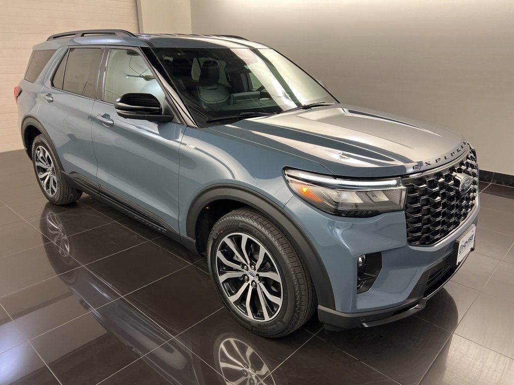 New 2026 Ford Explorer ST-Line