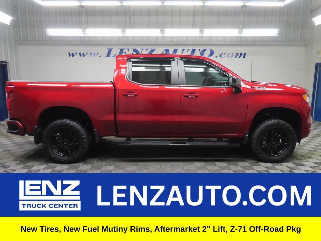 Used 2025 Chevrolet Silverado 1500 RST w/ Z71 Off-Road Package AWD/4WD image 1