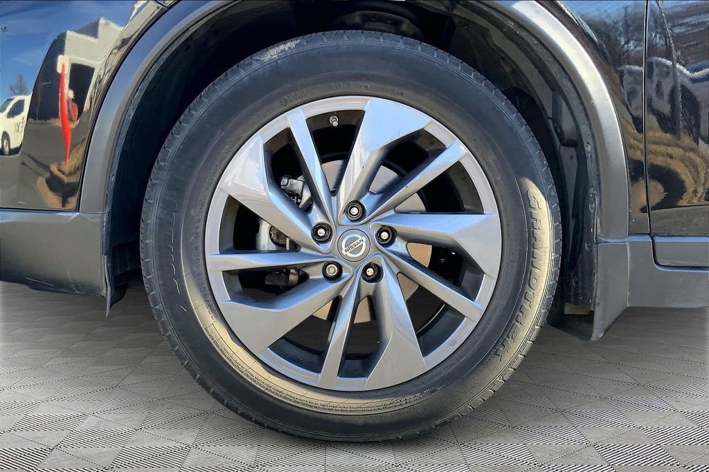 Used 2016 Nissan Rogue SL w/ SL Premium Package image 22