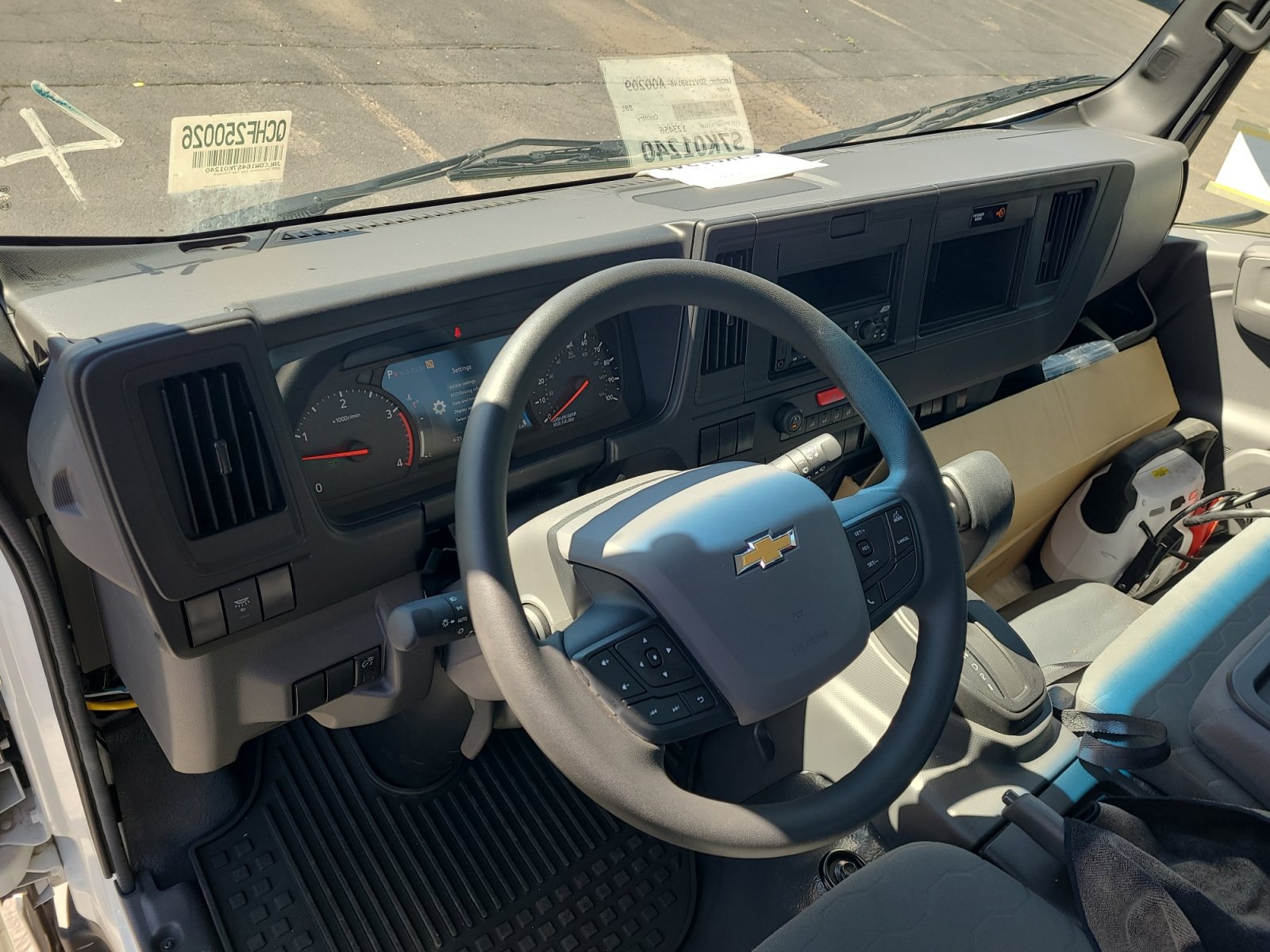 New 2025 Chevrolet Low Cab Forward 4500 XD RWD image 15