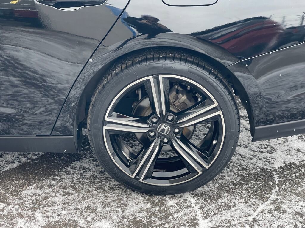 Used 2023 Honda Accord Sport image 27