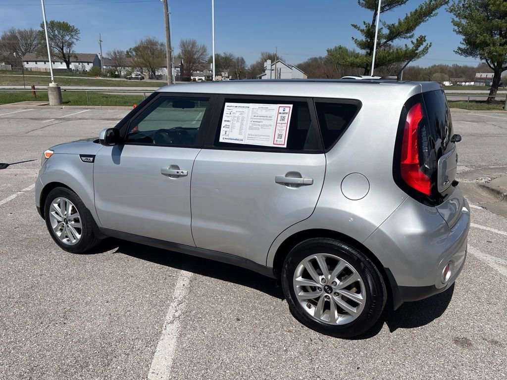 Used 2017 Kia Soul + w/ Audio Package image 18