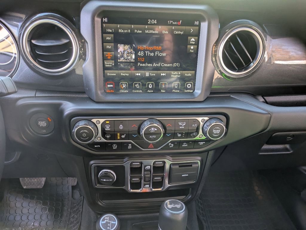 Used 2022 Jeep Wrangler Unlimited Sahara image 16