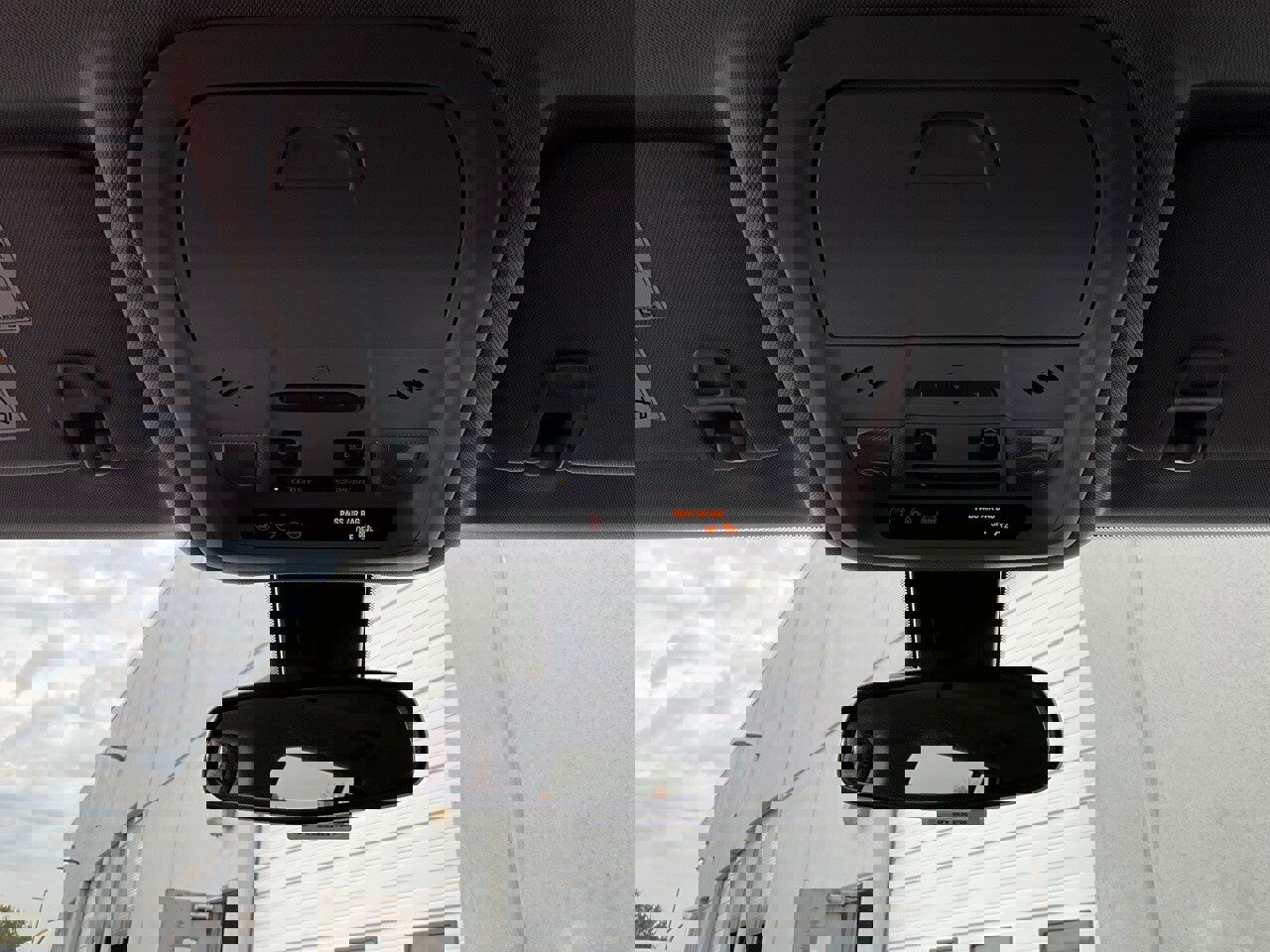 Used 2023 GMC Terrain AT4 w/ Infotainment Package II image 17