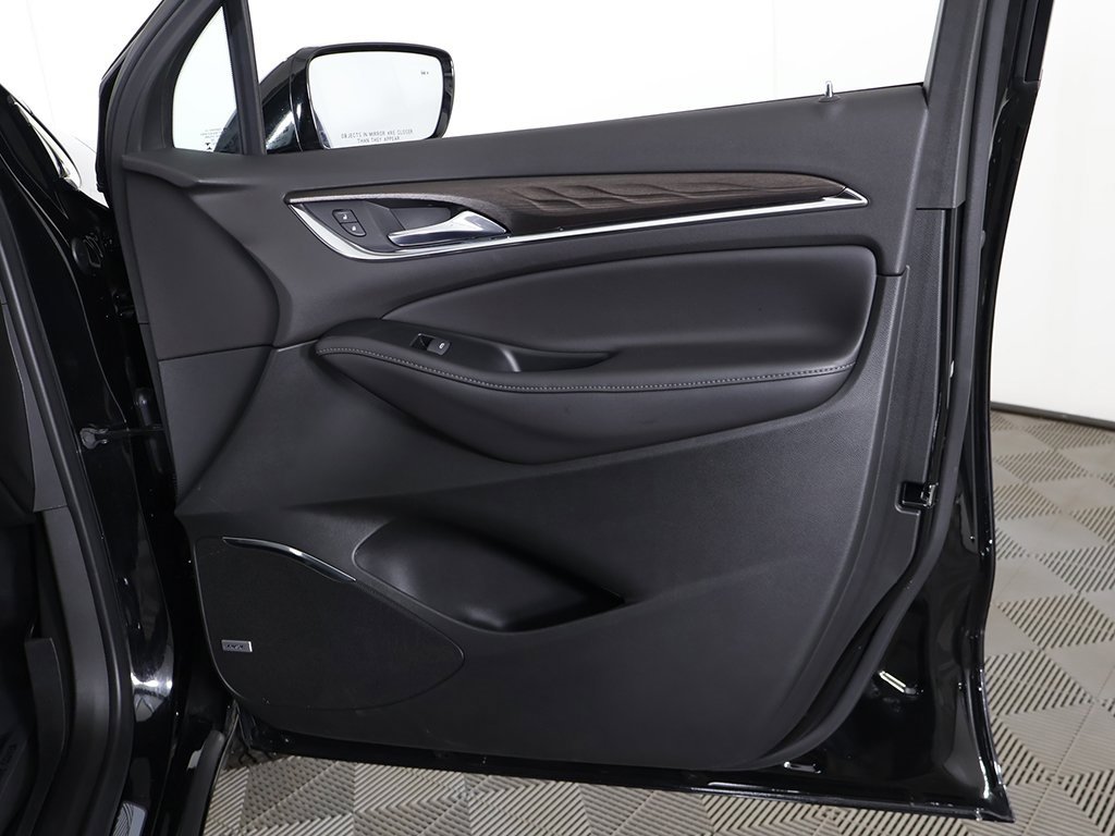 Used 2023 Buick Enclave Avenir w/ Trailering Package, 5000 lbs. image 30