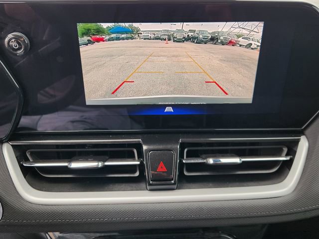 Used 2025 Chevrolet TrailBlazer LT AWD/4WD image 17