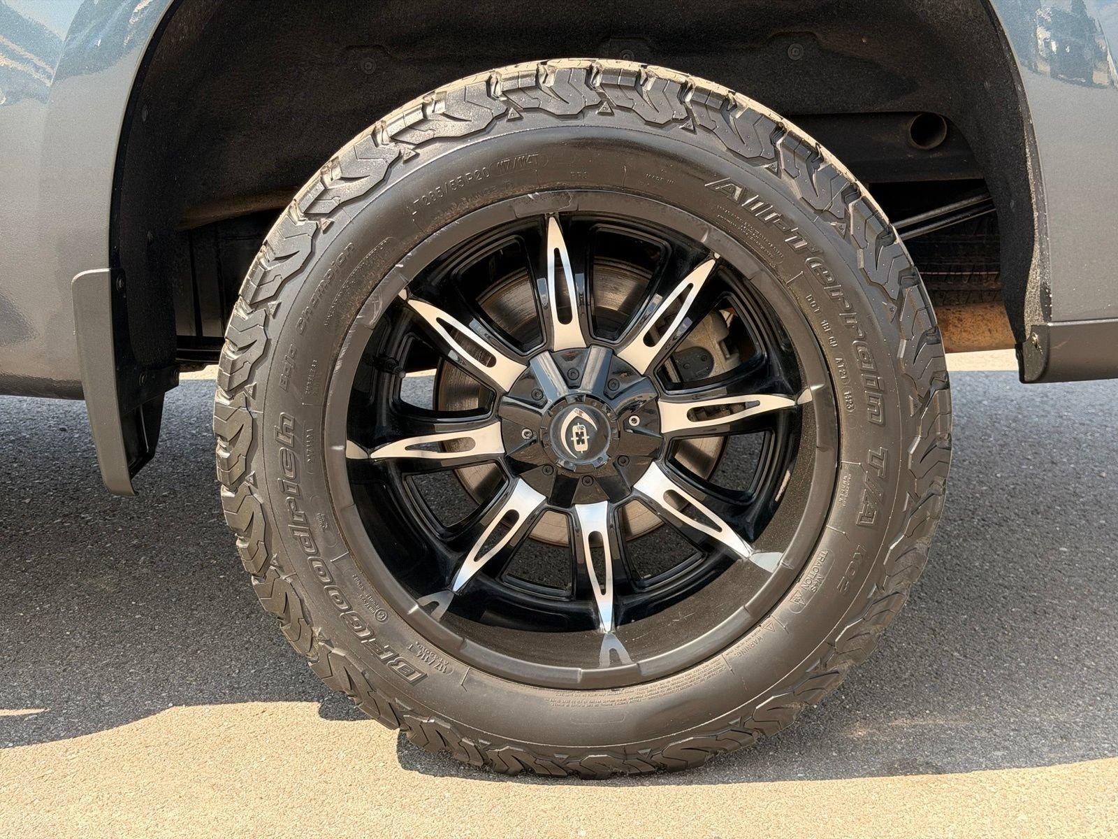 Used 2020 Chevrolet Silverado 1500 RST AWD/4WD image 20