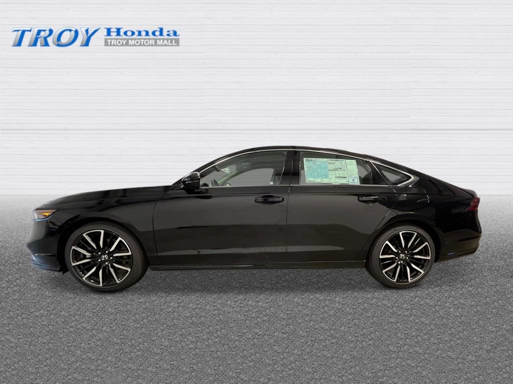 New 2026 Honda Accord Touring image 2