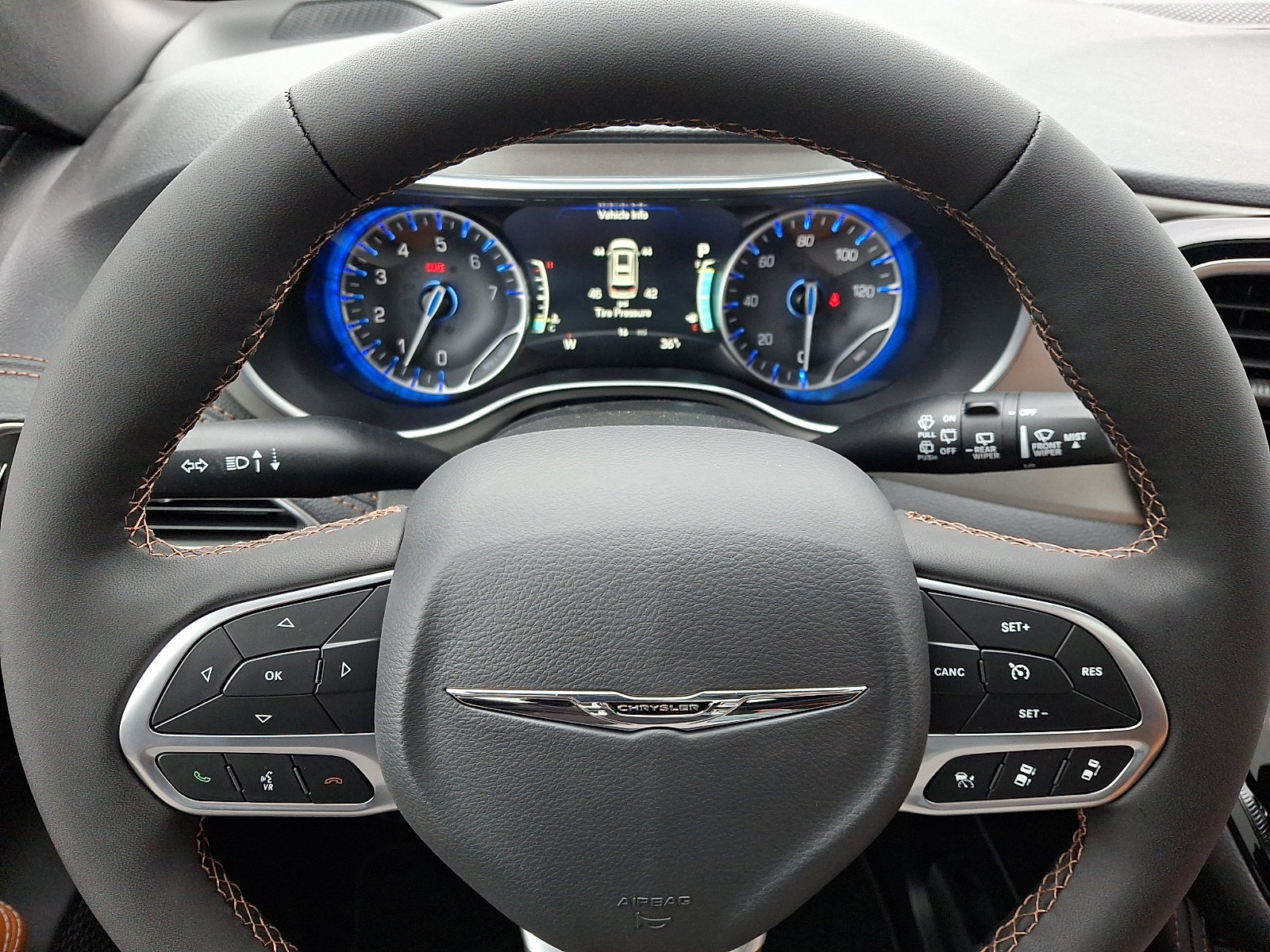 New 2026 Chrysler Pacifica Pinnacle AWD/4WD image 16