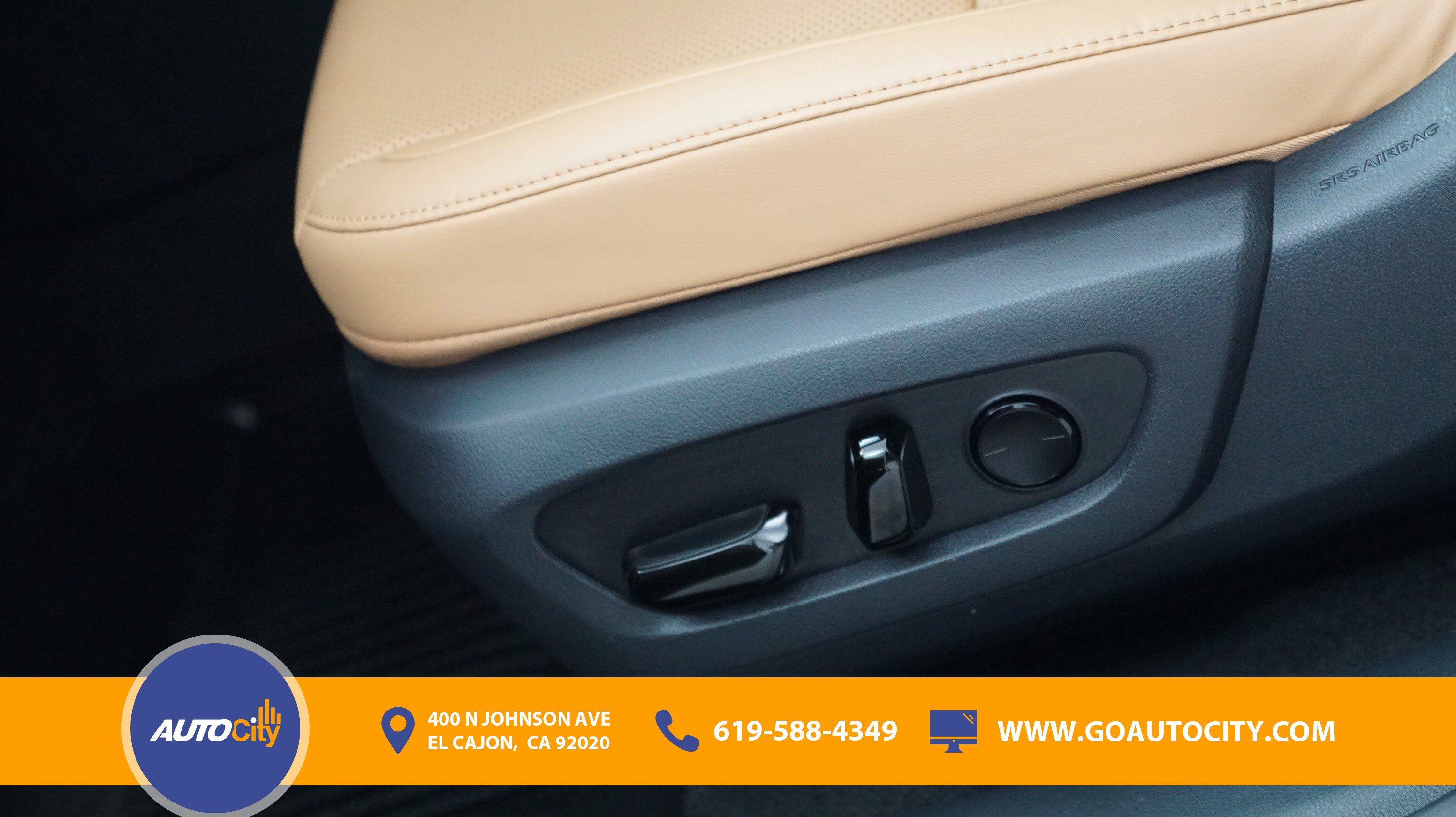 Used 2023 Lexus RX 350h w/ Accessory Package (2T) image 18