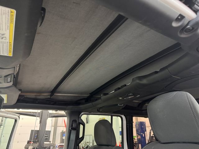 Used 2022 Jeep Wrangler Unlimited Willys image 24
