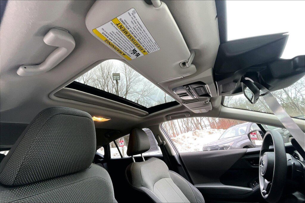 Certified 2024 Subaru Crosstrek 2.0i Premium AWD/4WD image 12