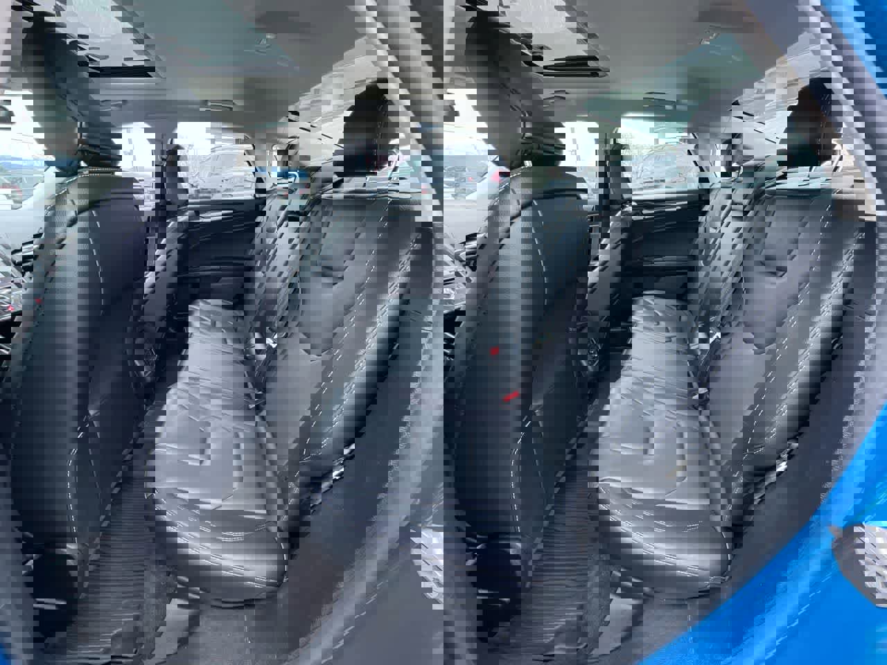 Used 2020 Ford Fusion Titanium image 23