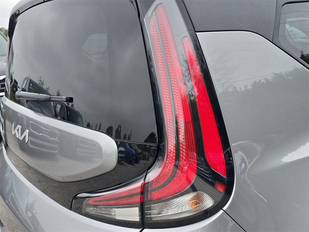 New 2025 Kia Soul LX image 11