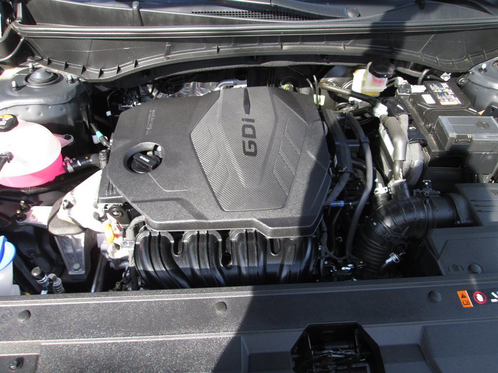 Used 2025 Hyundai Santa Cruz SEL image 17