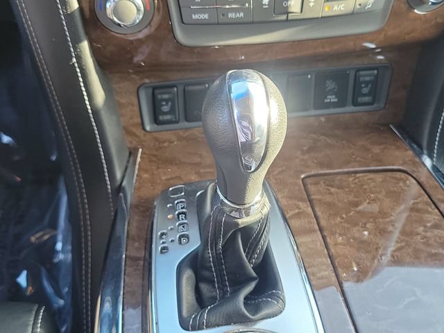 Used 2016 INFINITI QX80 4WD w/ Driver's Assistance Package image 21
