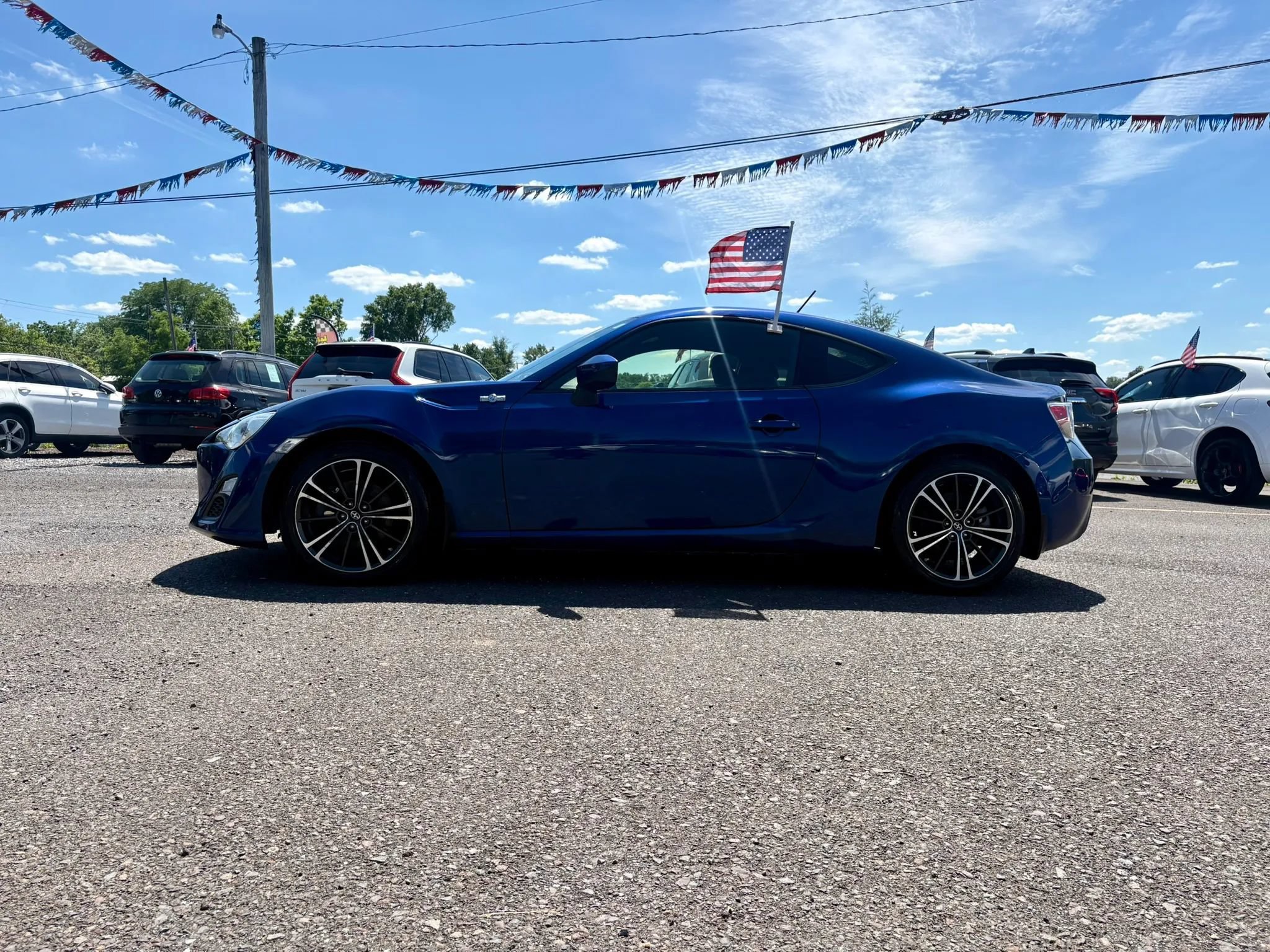 Used 2013 Scion FR-S RWD image 2