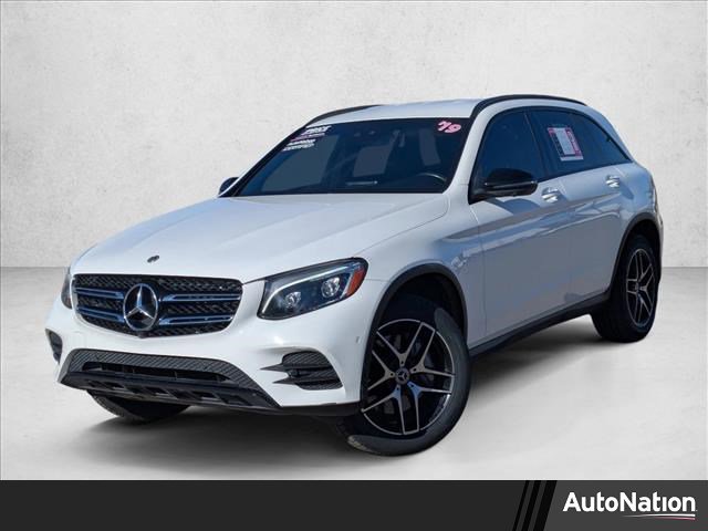 Used 2019 Mercedes-Benz GLC 300 4MATIC image 1