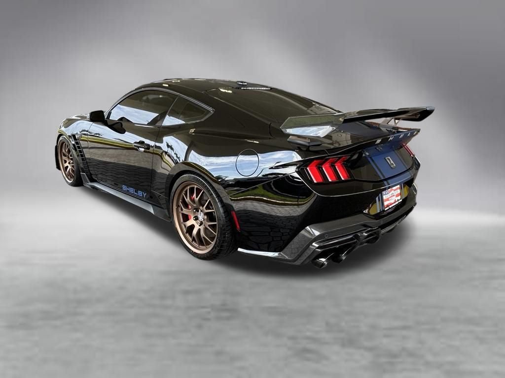Used 2025 Ford Mustang GT Premium w/ GT Performance Package RWD image 7