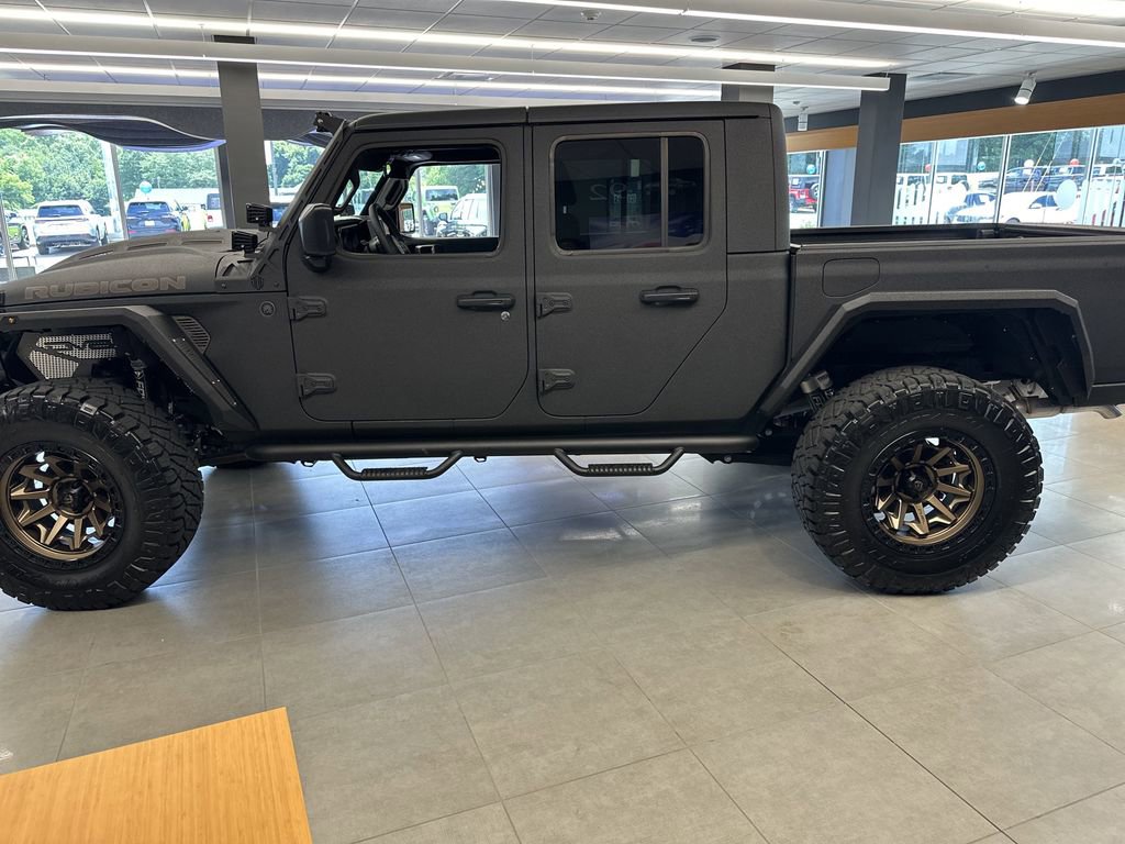 Used 2024 Jeep Gladiator Rubicon w/ Technology Group image 6