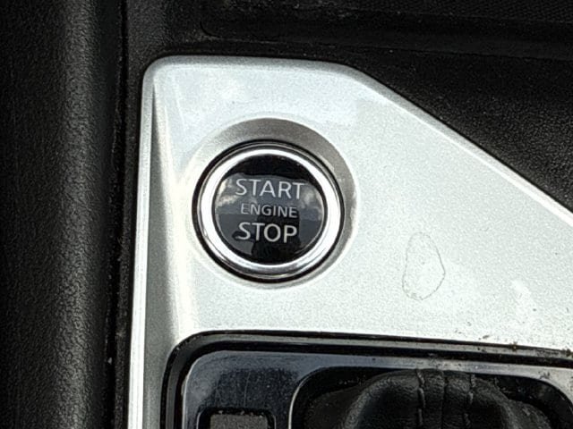 Used 2025 Nissan Altima 2.5 SV AWD/4WD image 21