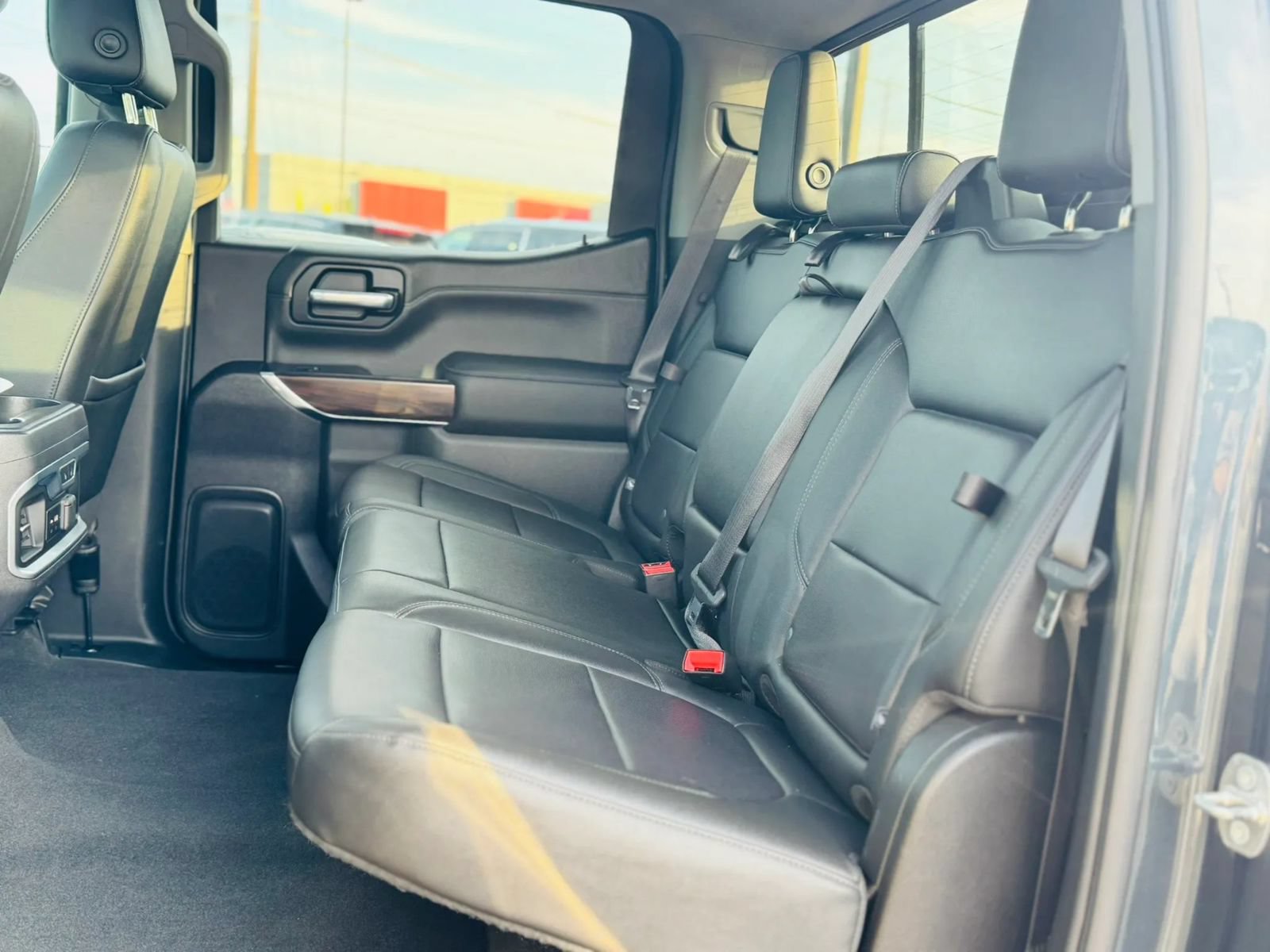 Used 2019 GMC Sierra 1500 SLT w/ SLT Premium Plus Package AWD/4WD image 19