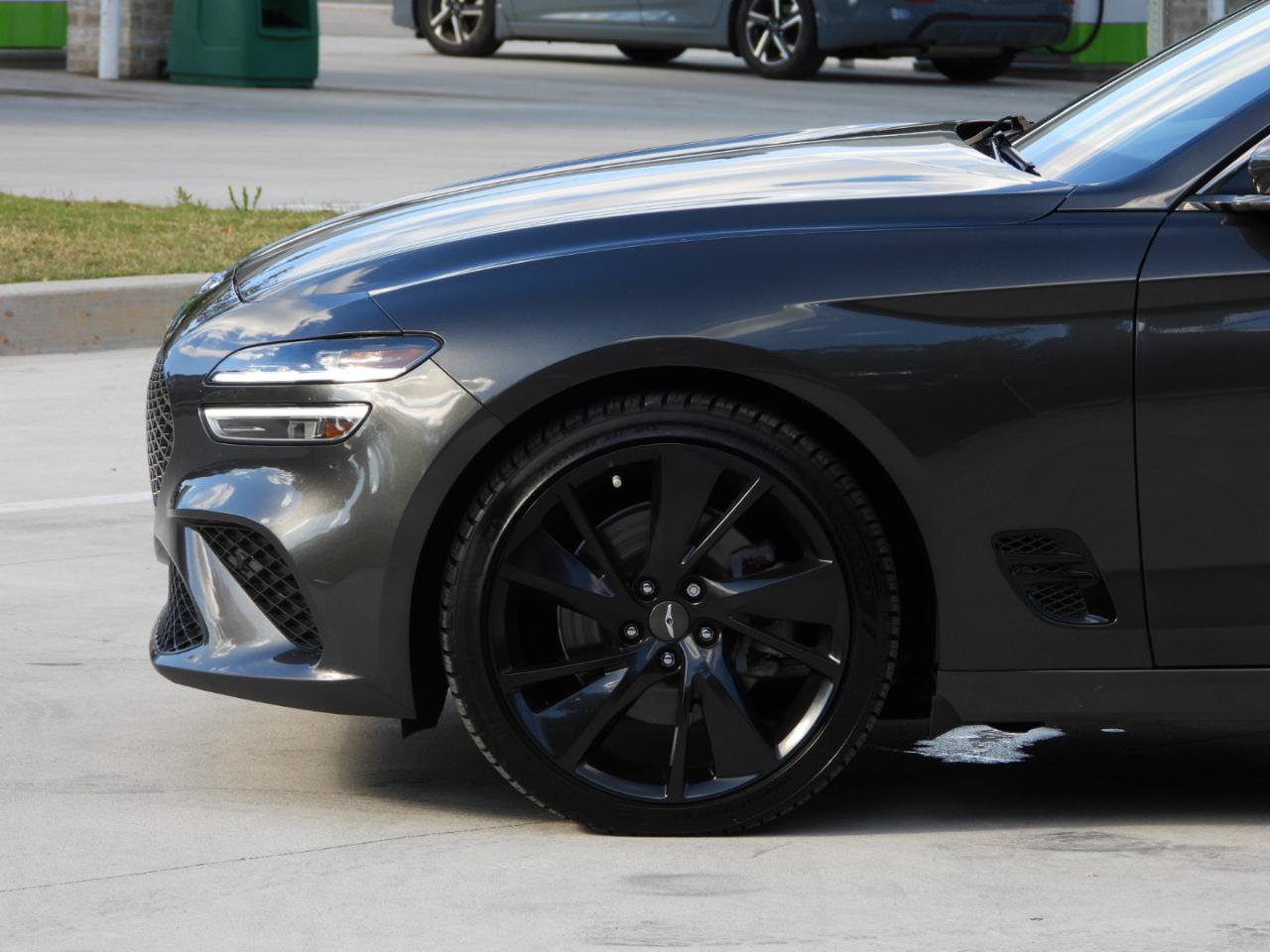 Used 2023 Genesis G70 2.0T w/ Sport Prestige Package RWD image 34