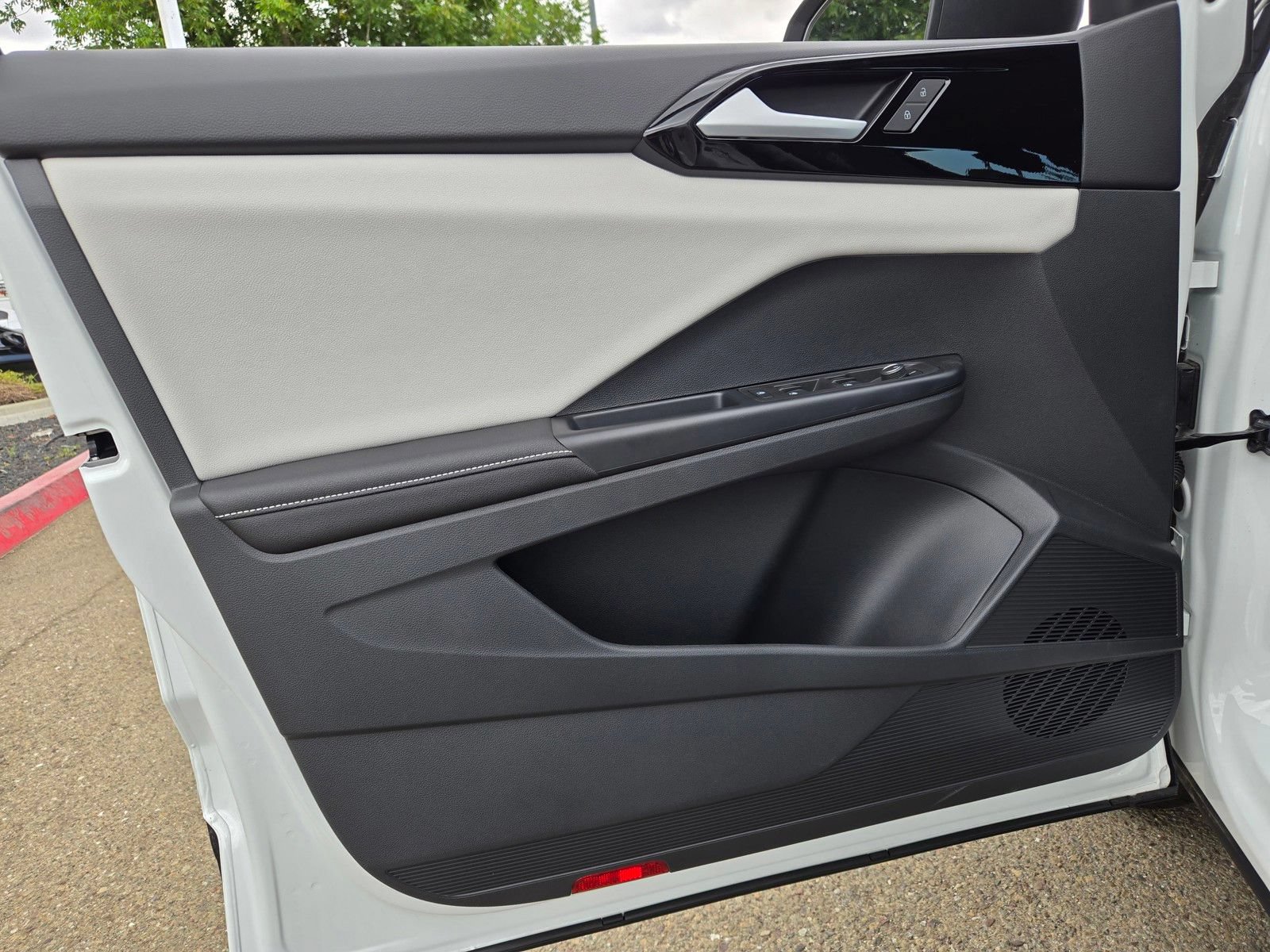 New 2026 Volkswagen Taos S AWD/4WD image 9