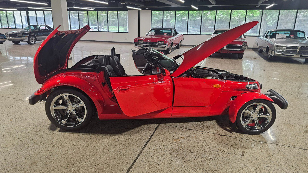 Used 1999 Plymouth Prowler image 21