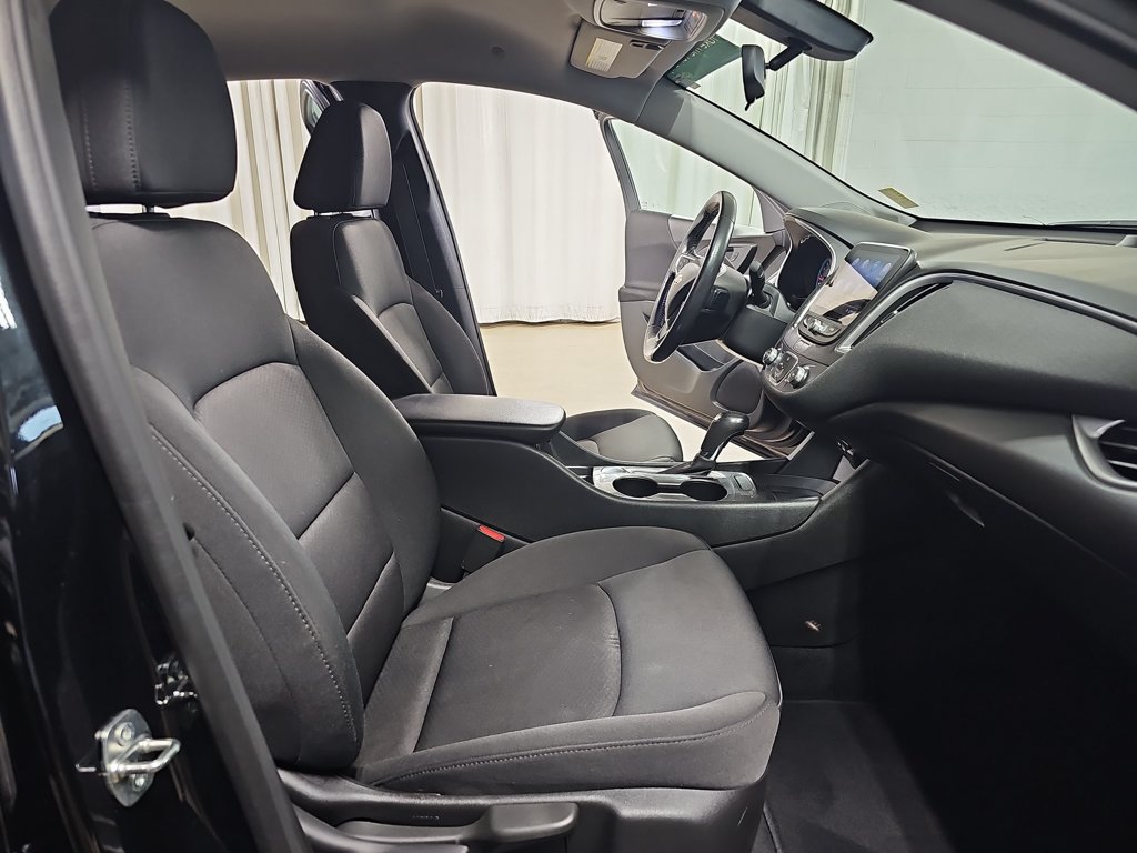 Used 2020 Chevrolet Malibu RS FWD image 13