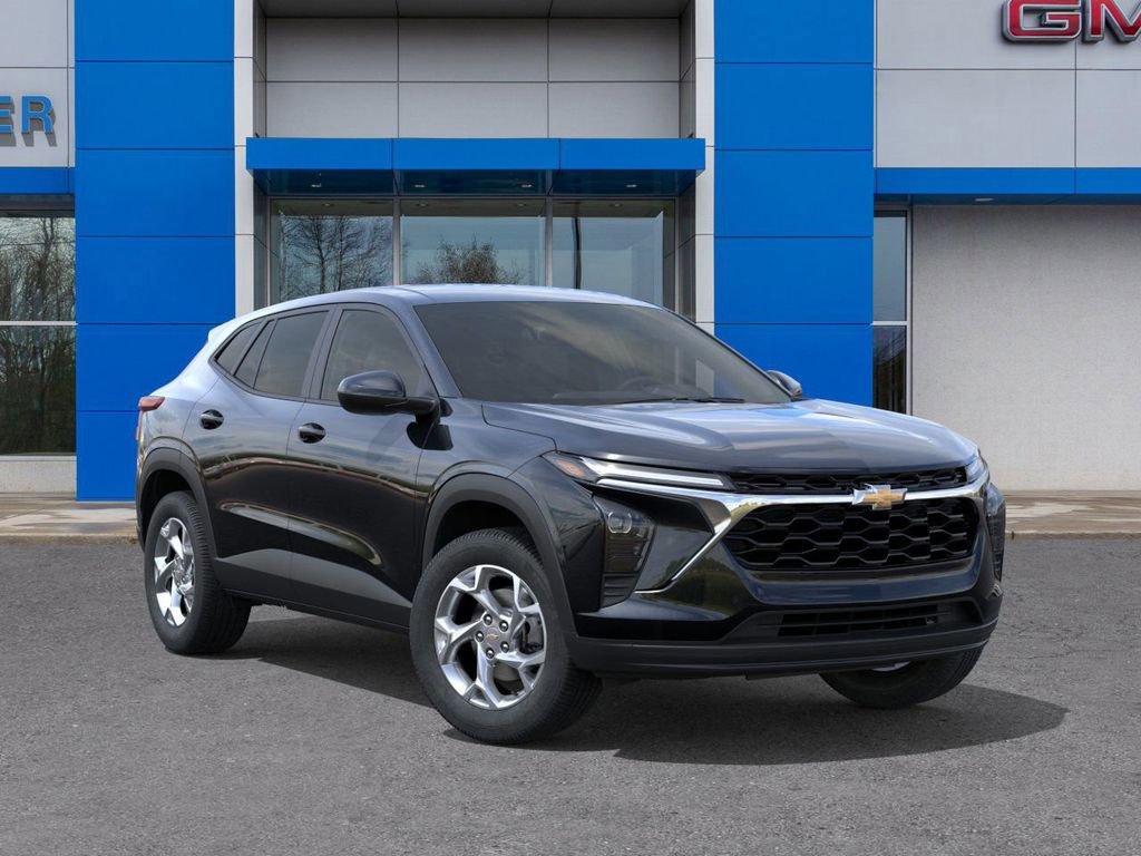 New 2026 Chevrolet Trax LS image 7