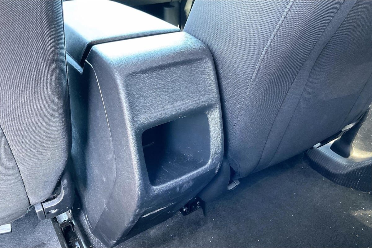 Used 2025 Chevrolet Trax LS FWD image 32