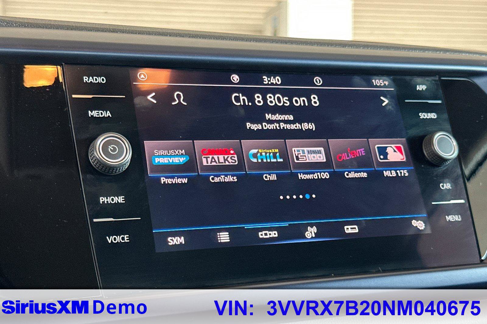 Used 2022 Volkswagen Taos SE image 28