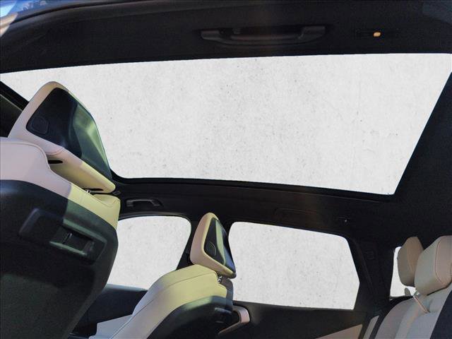 Used 2025 BMW X3 xDrive30i w/ Convenience Package image 20