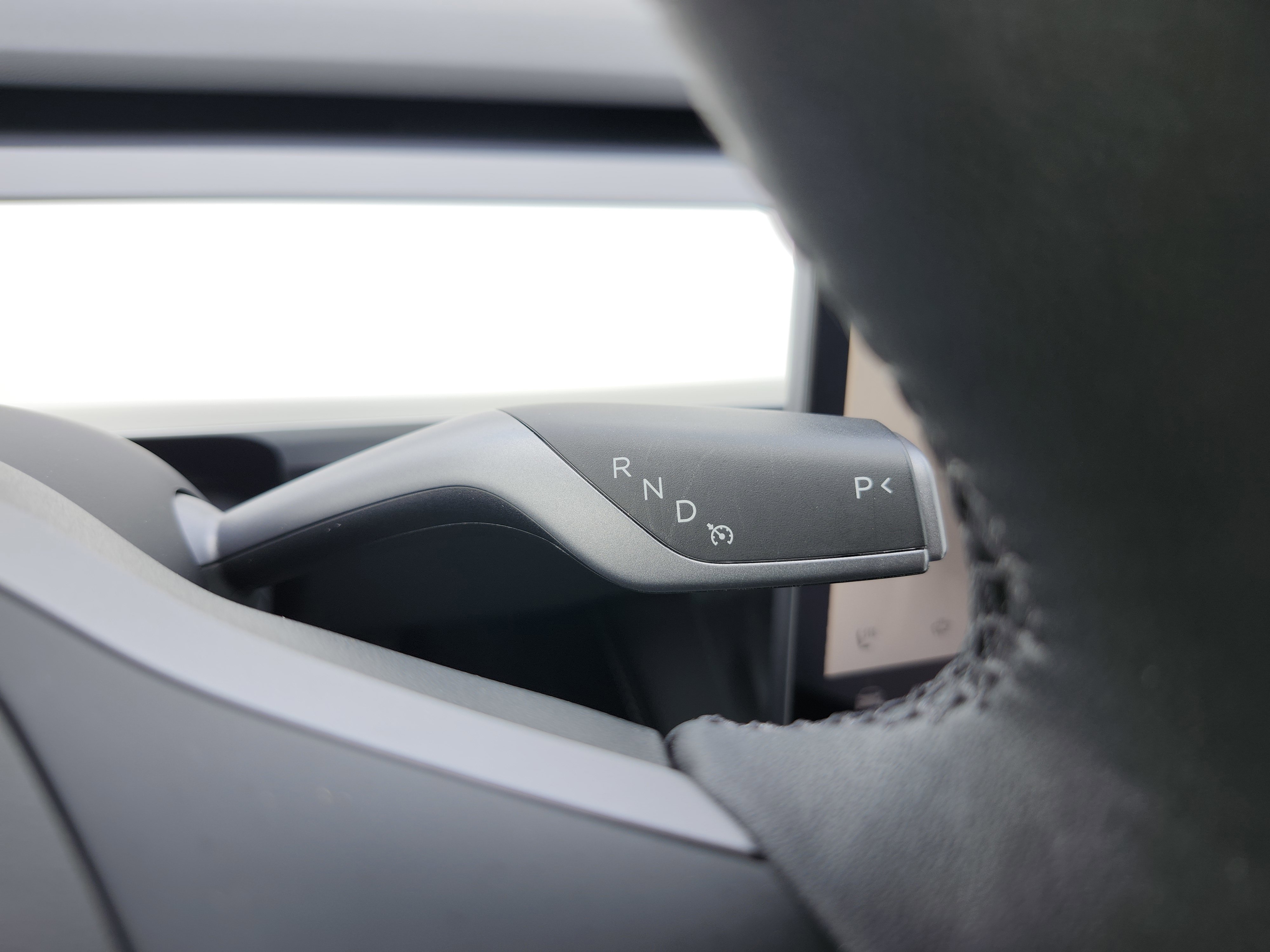 Used 2024 Tesla Model Y Long Range image 34