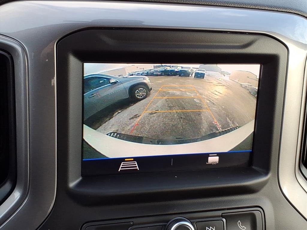 Used 2021 Chevrolet Silverado 2500 Custom w/ Custom Value Package image 22