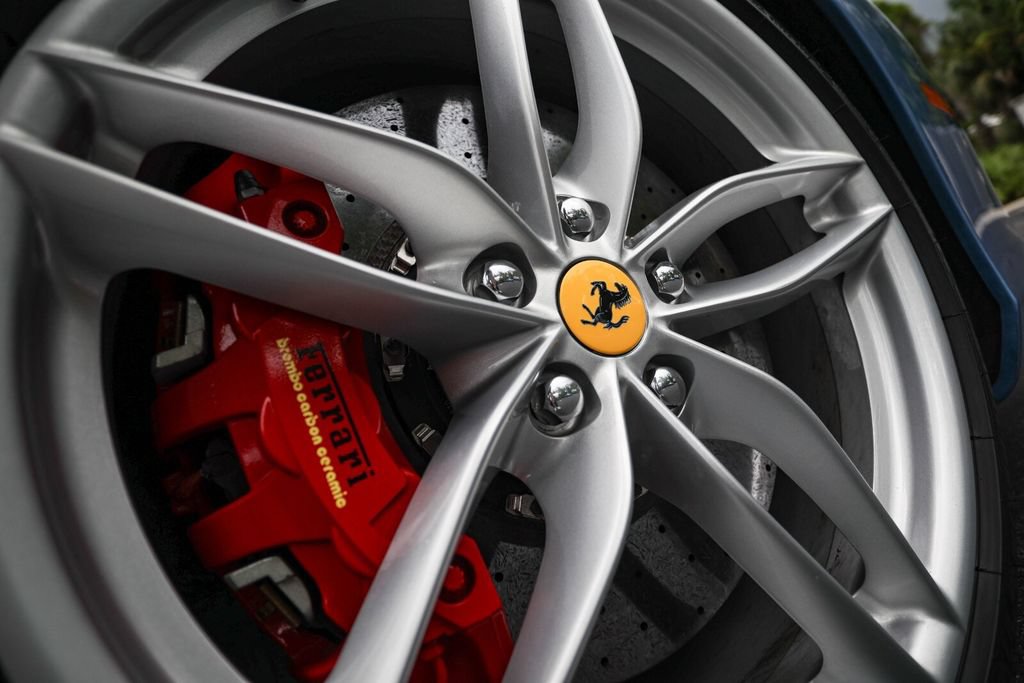 Certified 2019 Ferrari 488 Spider RWD image 16