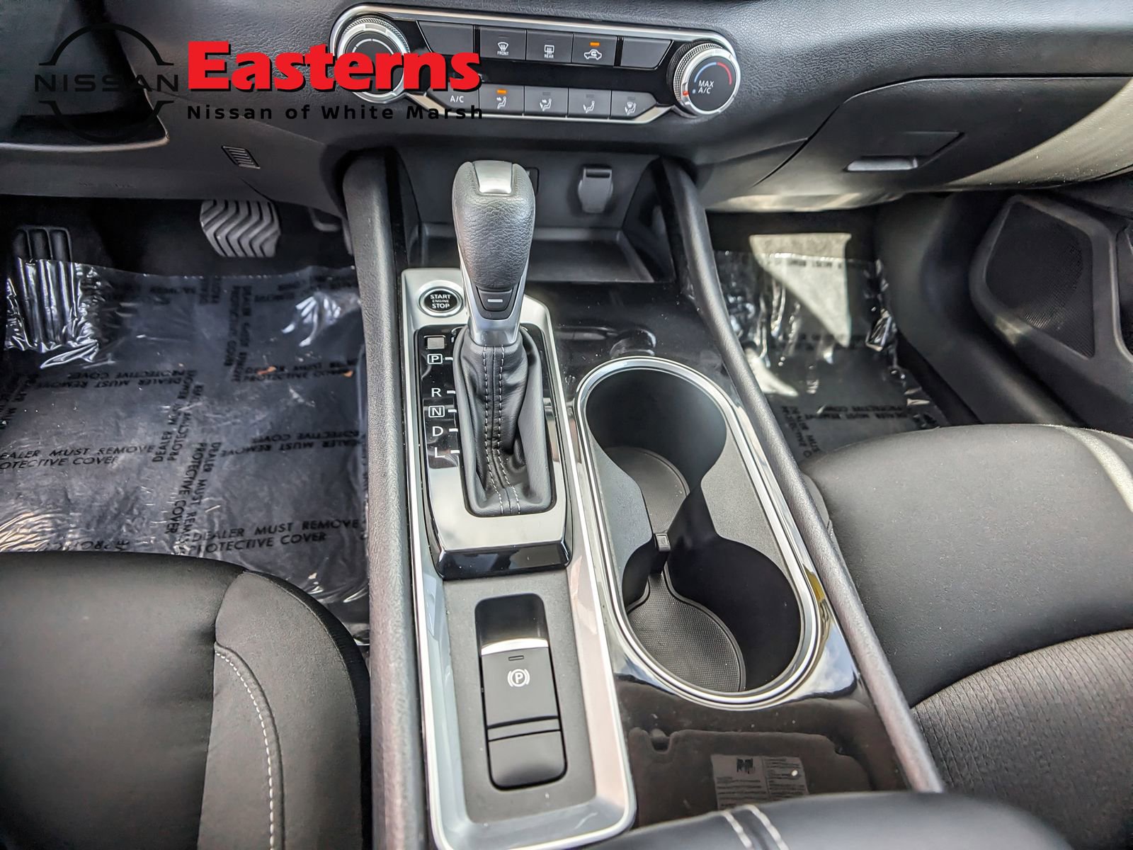 Used 2024 Nissan Altima 2.5 SV image 22