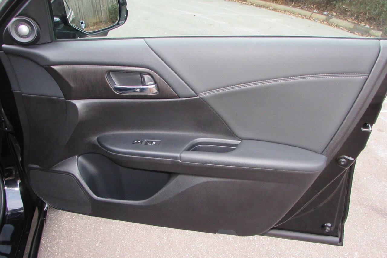 Used 2014 Honda Accord EX-L image 33